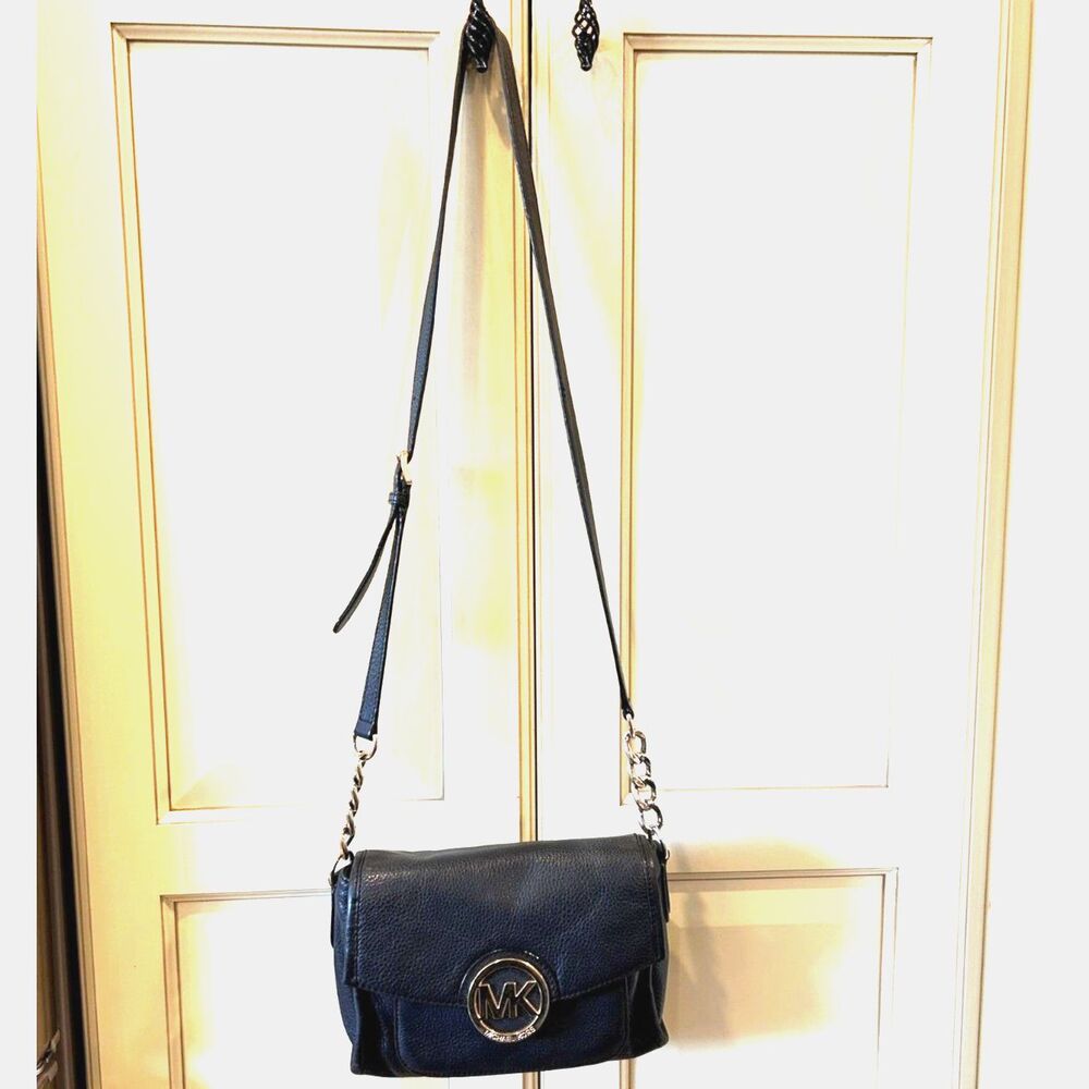 Michael Kors Fulton Black Leather Crossbody Handbag - Picture 3 of 6